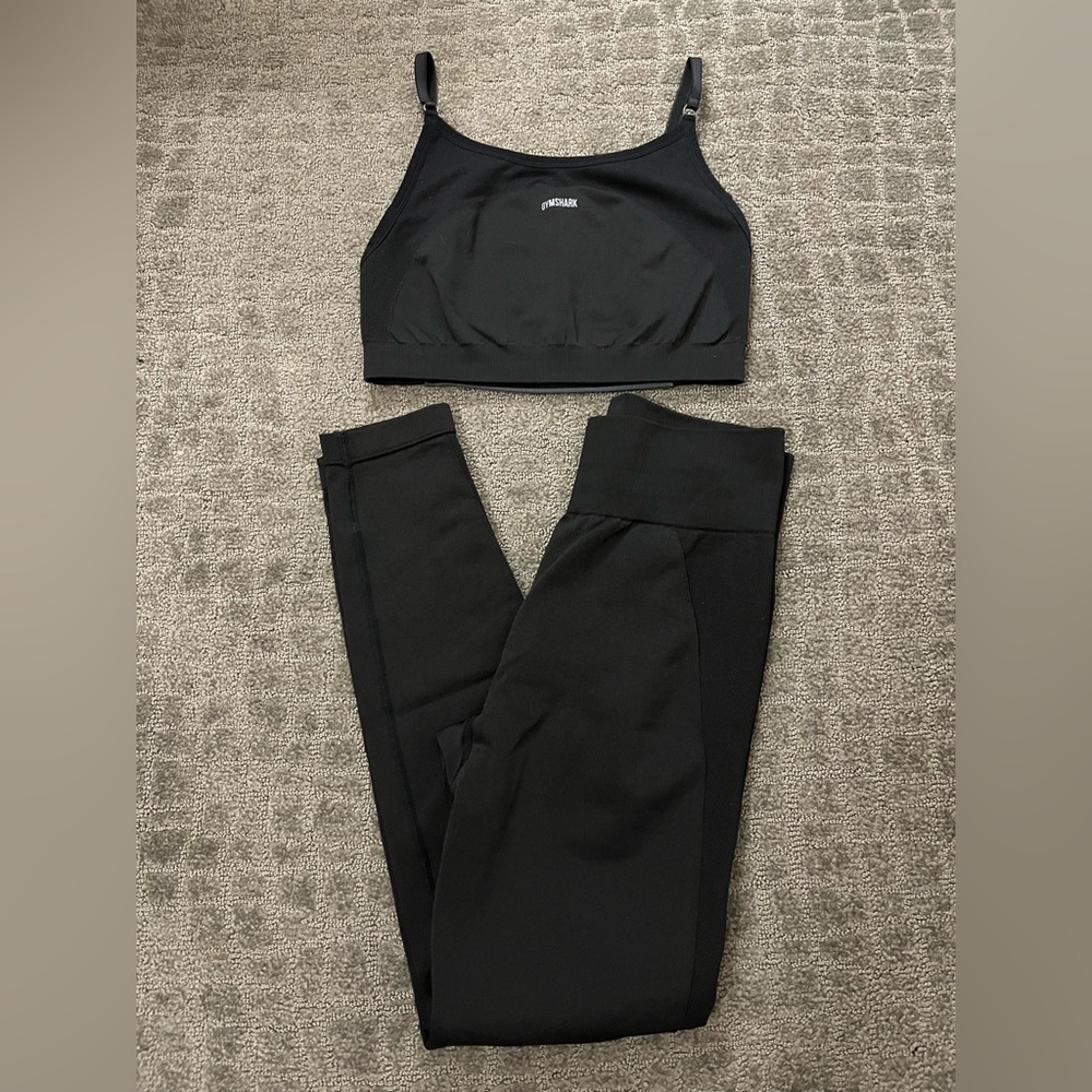 Gymshark Flex Black Sports Bra & Leggings Set -Size Medium